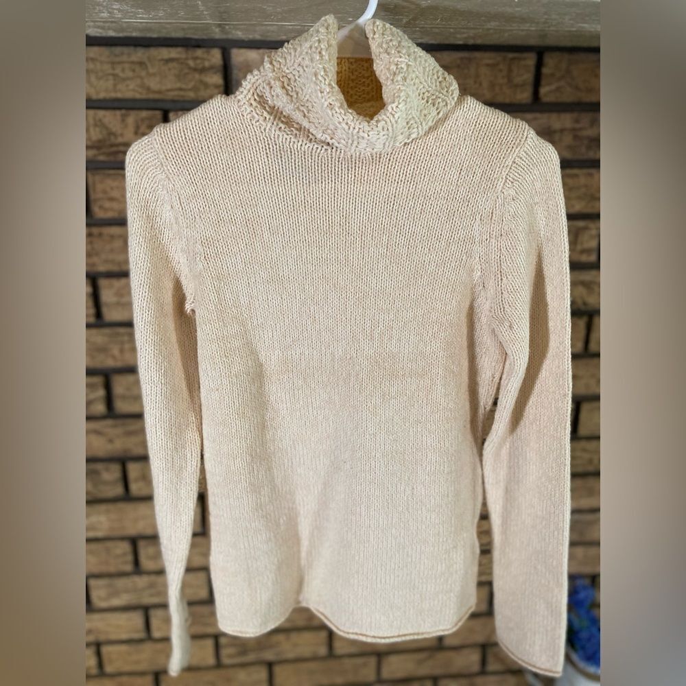Gap‎ lambs wool blend sweater